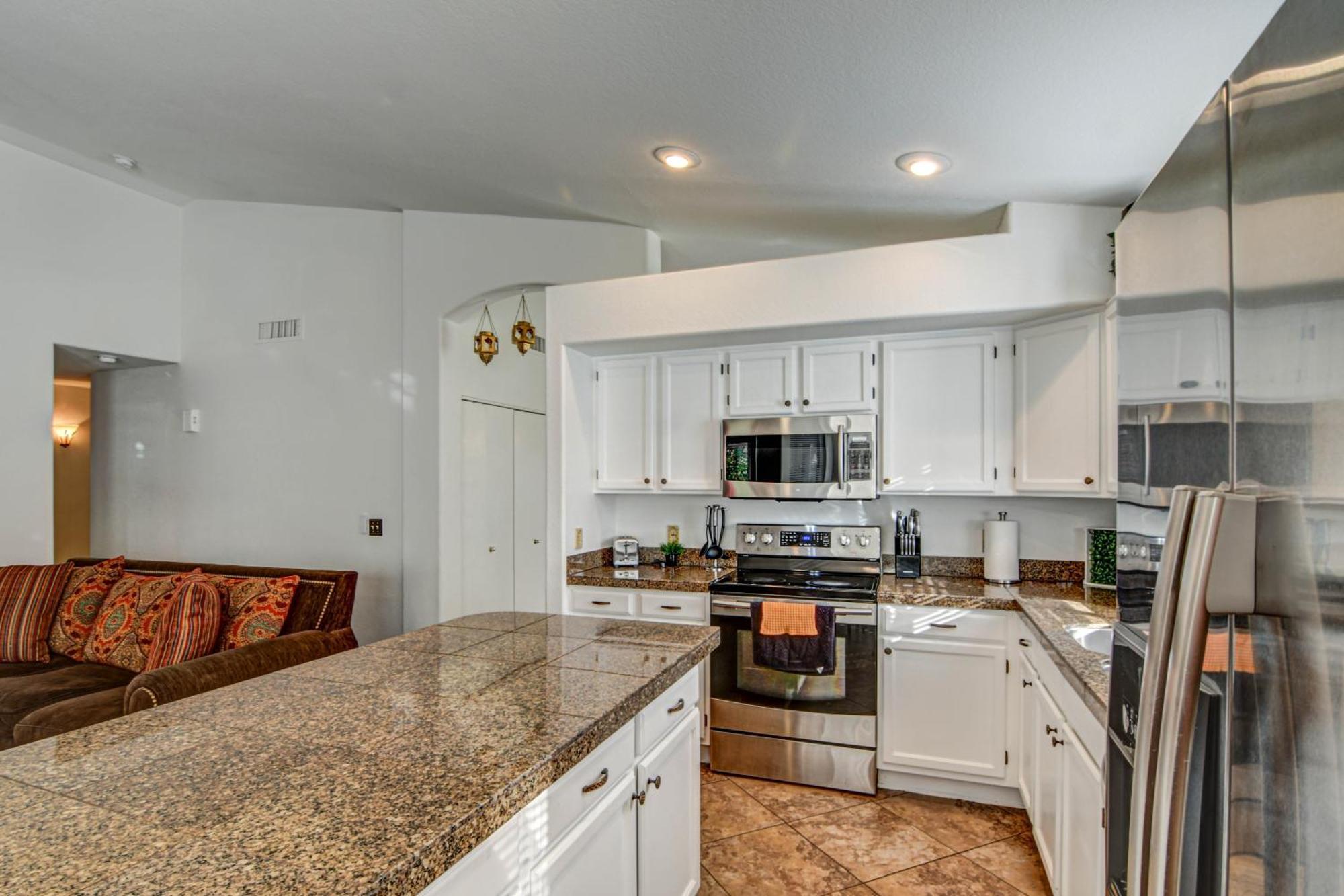 Resort Style Desert Oasis, Pool, Golf, Billiards&Ping Pong Gilbert Exterior foto