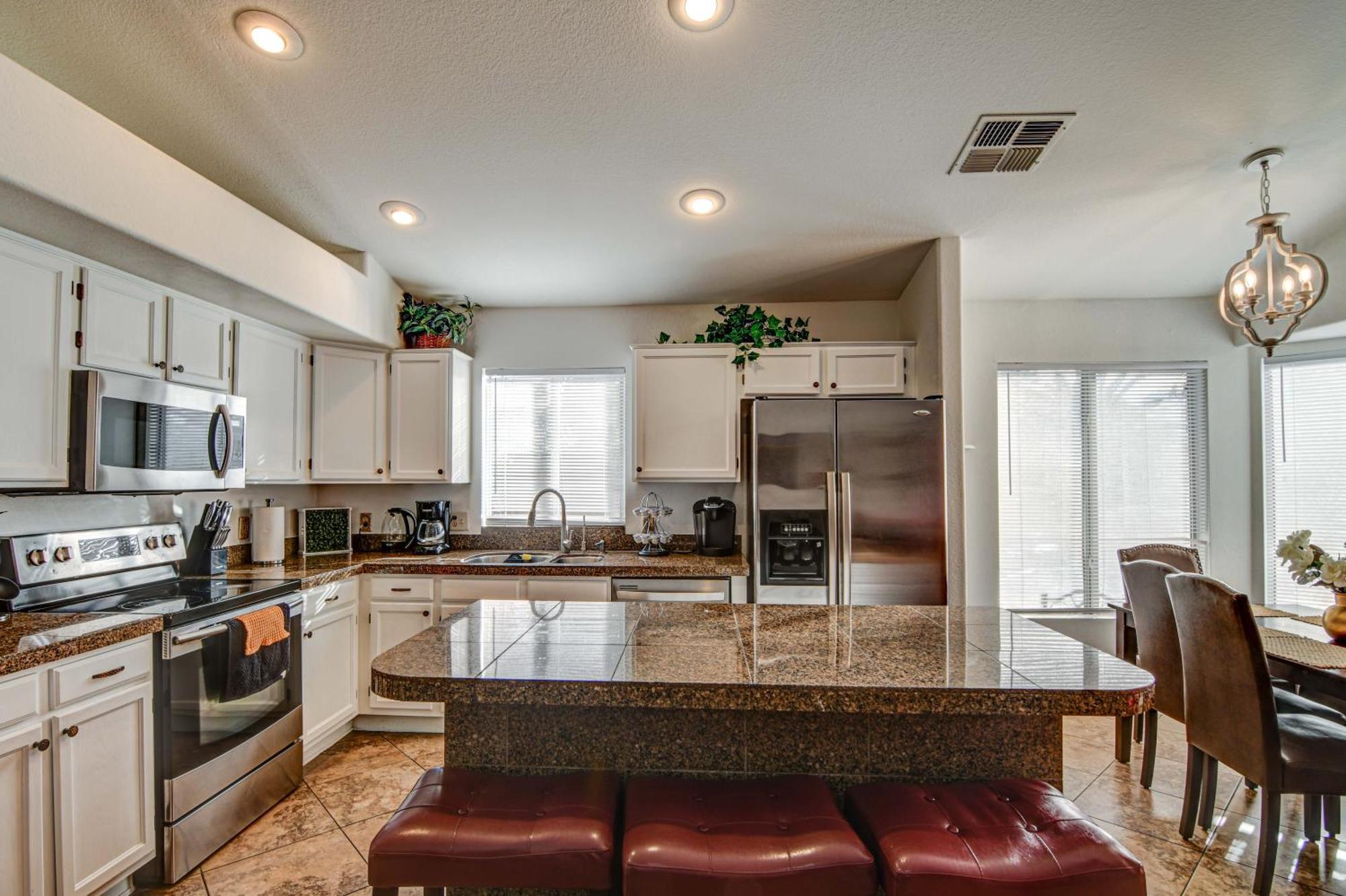 Resort Style Desert Oasis, Pool, Golf, Billiards&Ping Pong Gilbert Exterior foto