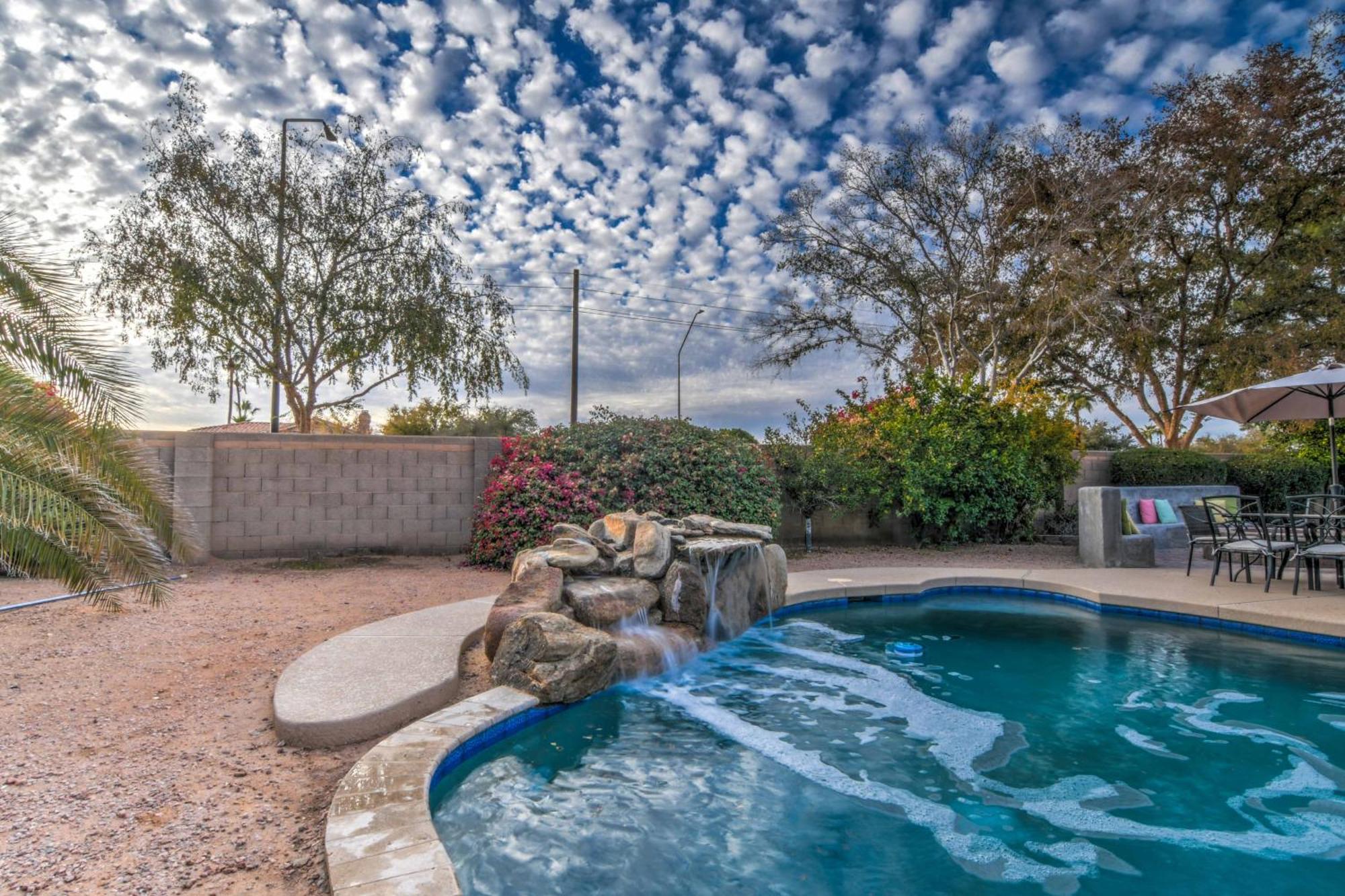 Resort Style Desert Oasis, Pool, Golf, Billiards&Ping Pong Gilbert Exterior foto